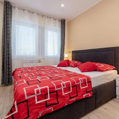 Front In Apartament Sukošan