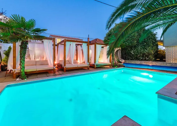 Апартаменты Cozy In *